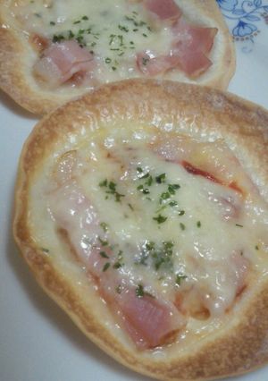 餃子の皮で簡単おやつミニピザ-レシピのメイン写真