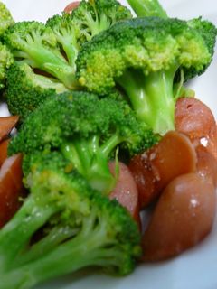 簡単☆ウインナーとブロッコリーの炒め物-レシピのメイン写真