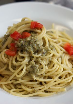 わらびのジェノベーゼ風パスタ-レシピのメイン写真