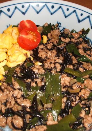 スタミナUP! 麻婆ニラひじき丼-レシピのメイン写真