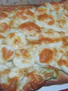 そらまめとゆで卵のピザ-レシピのメイン写真