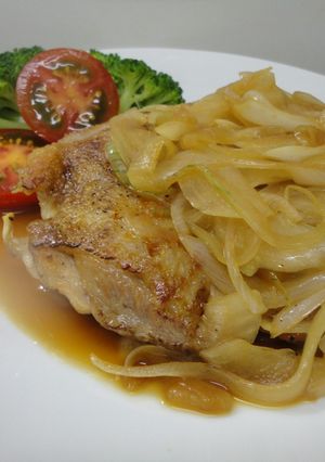 チキンソテー☆新玉た～っぷりソース♪-レシピのメイン写真