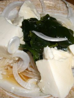 わかめ・新玉ねぎ・豆腐サラダ-レシピのメイン写真