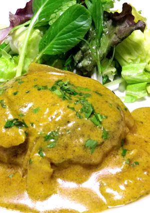 ハンバーグ研究家の「カレークリームソース-レシピのメイン写真