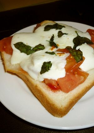 食パンで簡単マルゲリータ♡-レシピのメイン写真