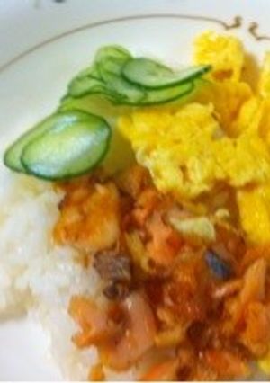 シャケ丼-レシピのメイン写真
