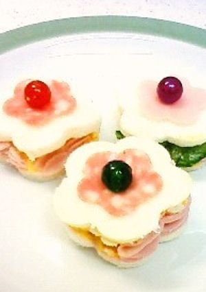 ✿お花サンド✿簡単キャラ弁♪-レシピのメイン写真