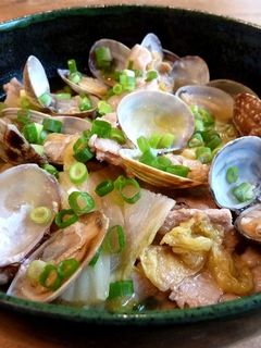 アサリと豚バラでクタクタ白菜の旨煮-レシピのメイン写真