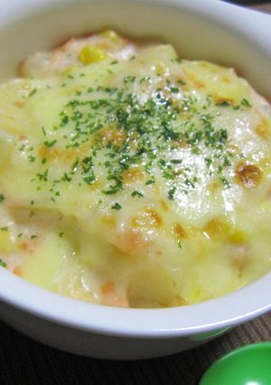 離乳食*じゃがいもと鮭のグラタン-レシピのメイン写真
