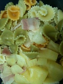 パイナップルの冷製パスタサラダ-レシピのメイン写真