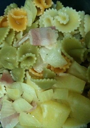 パイナップルの冷製パスタサラダ-レシピのメイン写真