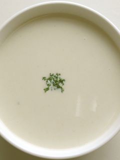 パンチェッタとカリフラワーのスープ-レシピのメイン写真