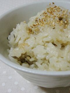 素朴なお味**ごぼうご飯**-レシピのメイン写真