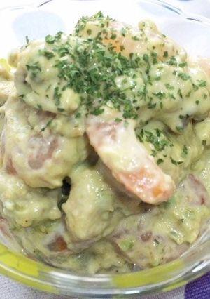 えびとアボカドのゴマ味噌マヨ和え-レシピのメイン写真