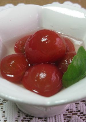 ミニトマトのシロップ漬け 冷凍保存で皮剥-レシピのメイン写真