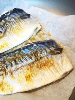フライパンで汚れない♪ 焼き魚-レシピのメイン写真