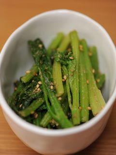 リーフセロリのゴマ和え-レシピのメイン写真