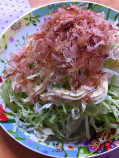 春キャベツだけしゃきしゃきサラダ-レシピのメイン写真