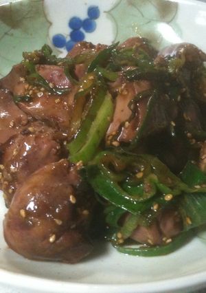 鳥レバとネギと胡麻炒め-レシピのメイン写真
