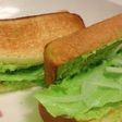 アボカドツナサンド