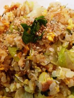 さっぱり美味しい☆梅しらすとレタスの炒飯-レシピのメイン写真