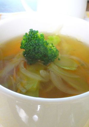捨てないで！ブロッコリーの茎のスープ-レシピのメイン写真