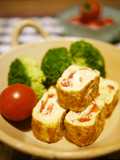 プチトマトでコンソメ味の卵焼き♡