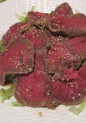 ひと手間がおいしい、牛肉のたたき-レシピのメイン写真