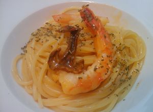簡単！乾燥ポルチーニと海老のトマトパスタ-レシピのメイン写真