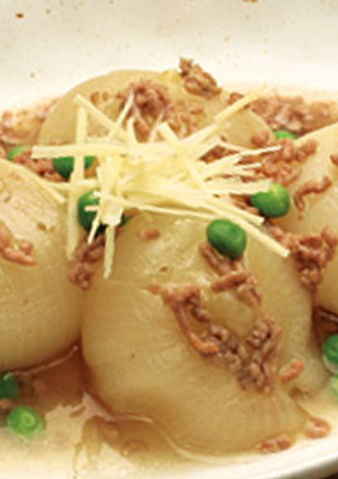 新玉ねぎをまるごと食べちゃお！そぼろあん-レシピのメイン写真