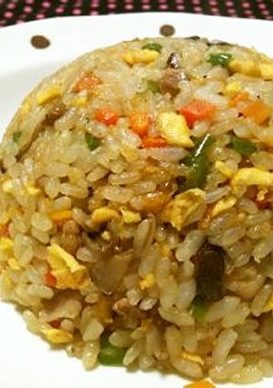 椎茸と野菜のチャーハン(わさび醤油味)-レシピのメイン写真