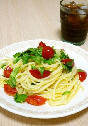 セロリの葉とプチトマトの冷製パスタ-レシピのメイン写真