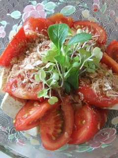 豆腐とトマトのオリーブポン酢サラダ-レシピのメイン写真