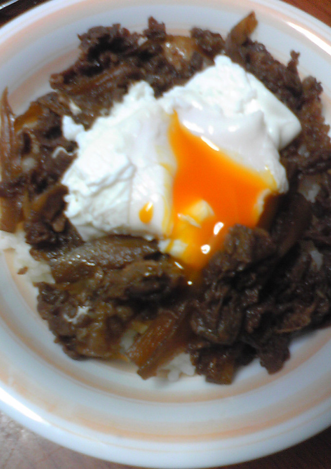 牛肉とごぼうのしぐれ煮　（温玉のせ）-レシピのメイン写真