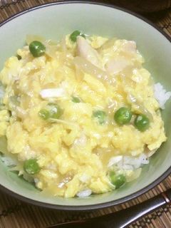 グリーンピース入り★とろうま卵とじ-レシピのメイン写真