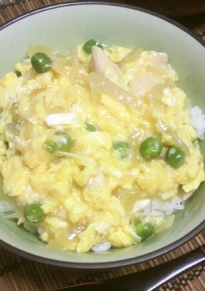 グリーンピース入り★とろうま卵とじ-レシピのメイン写真