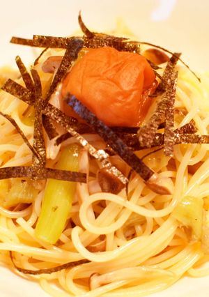 美味しい梅干で♡しめじと茄子の冷製パスタ-レシピのメイン写真