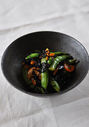スナップえんどうとひじきの酢の物-レシピのメイン写真