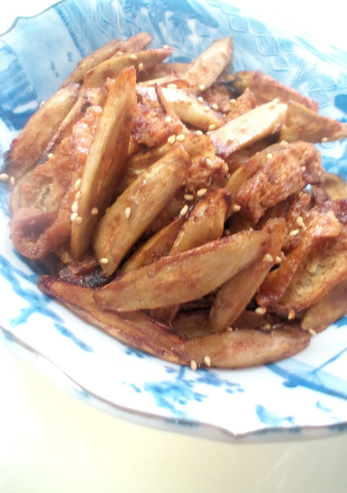 食欲そそる♪韓国風ごぼうと油揚げの炒め煮-レシピのメイン写真