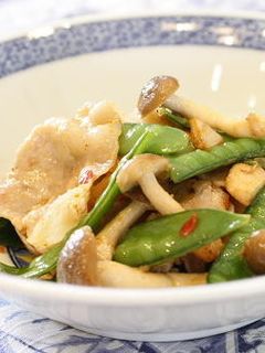 絹さやとキムチのマヨネーズ炒め-レシピのメイン写真