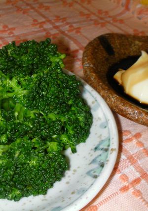 簡単☆茹でブロッコリーの美味しい食べ方♪-レシピのメイン写真