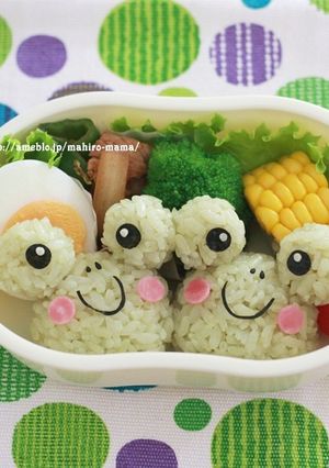 簡単キャラ弁☆カエルくんおにぎり♪-レシピのメイン写真