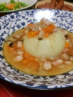 丸ごと新玉ねぎのとろとろ煮-レシピのメイン写真