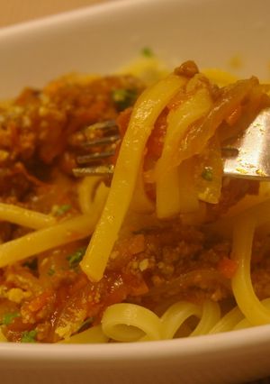 ソースも具も絡まる満足ミートスパゲティ-レシピのメイン写真