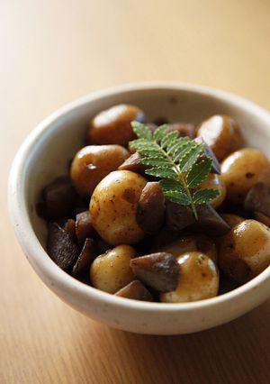 新じゃがと牛蒡の甘辛コロコロ-レシピのメイン写真
