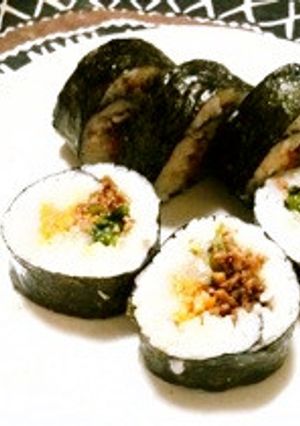 ビビンバのアレンジ!!ビビンバのり巻き-レシピのメイン写真