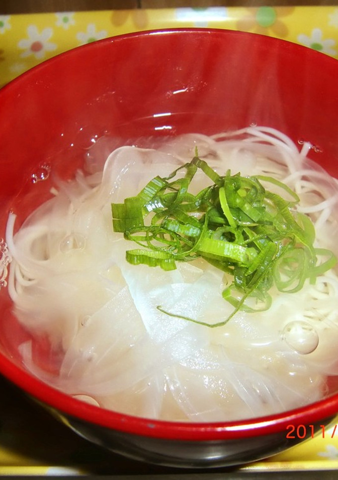 ちゅるるん♪喉越し最高！そうめんの清汁 by ききはは 【クックパッド】 簡単おいしいみんなのレシピが392万品