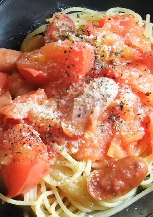 フレッシュトマトとソーセージのパスタ-レシピのメイン写真
