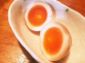 漬けるだけの簡単♪半熟煮卵(味玉)-レシピのメイン写真