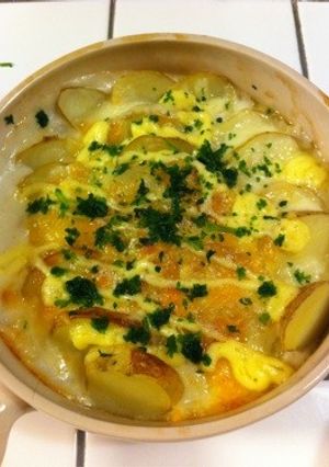 新じゃがと新玉ねぎの簡単グラタン-レシピのメイン写真
